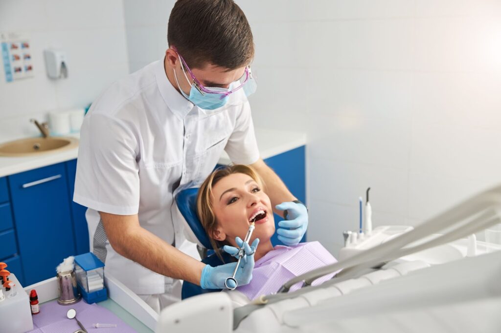 The Difference Between An Orthodontist and Dentist